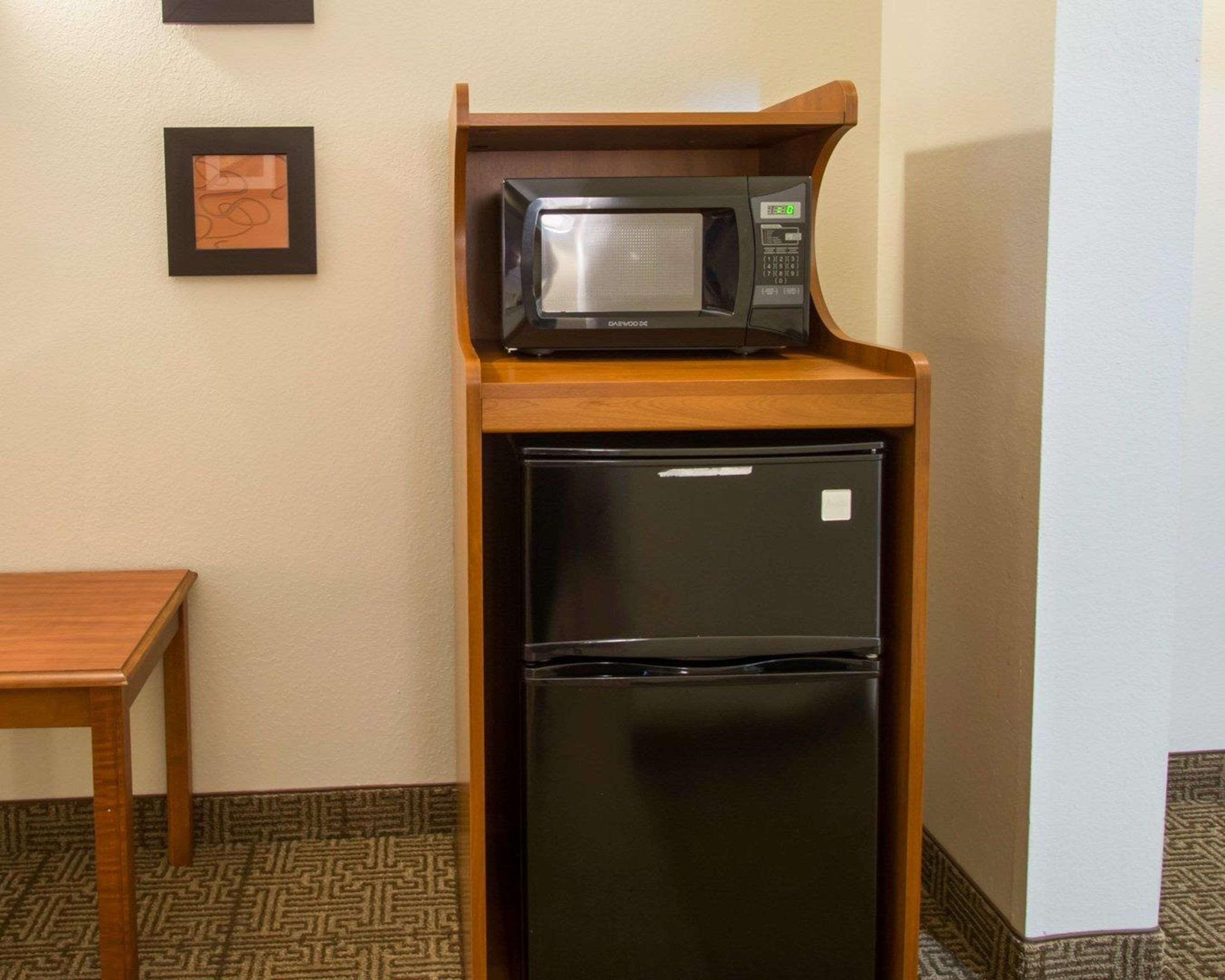 Comfort Suites Fort Pierce I-95 Екстер'єр фото