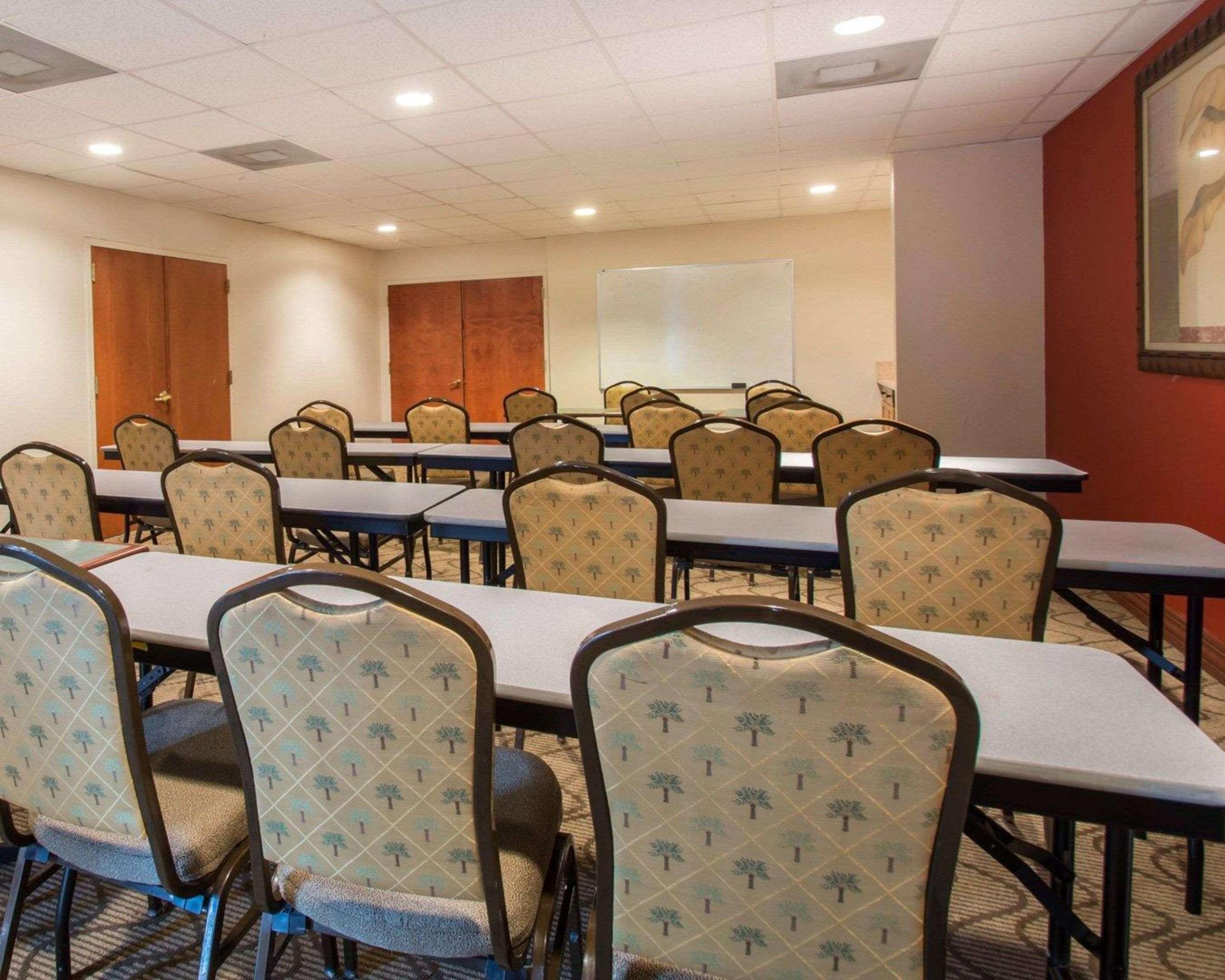 Comfort Suites Fort Pierce I-95 Екстер'єр фото