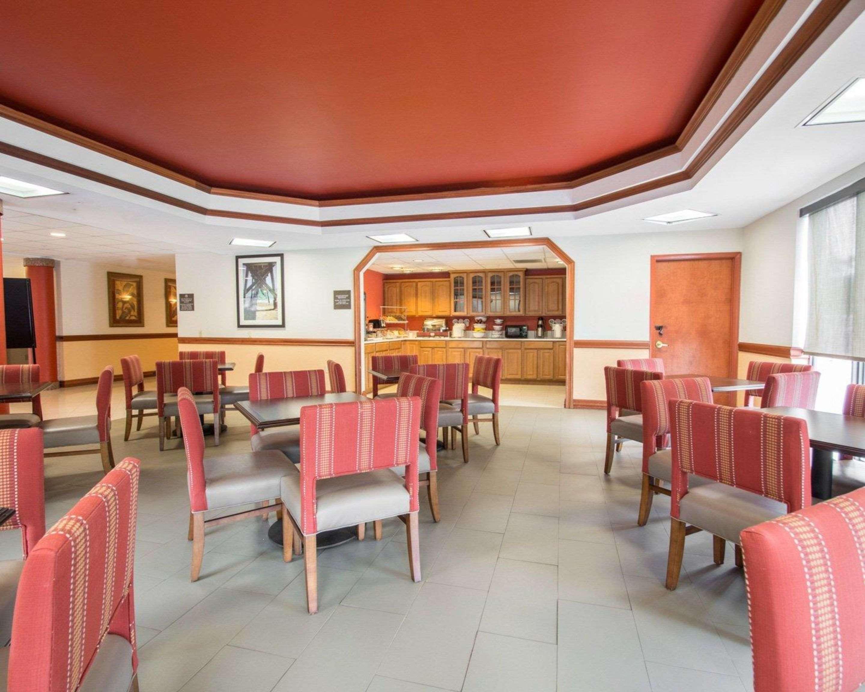 Comfort Suites Fort Pierce I-95 Екстер'єр фото