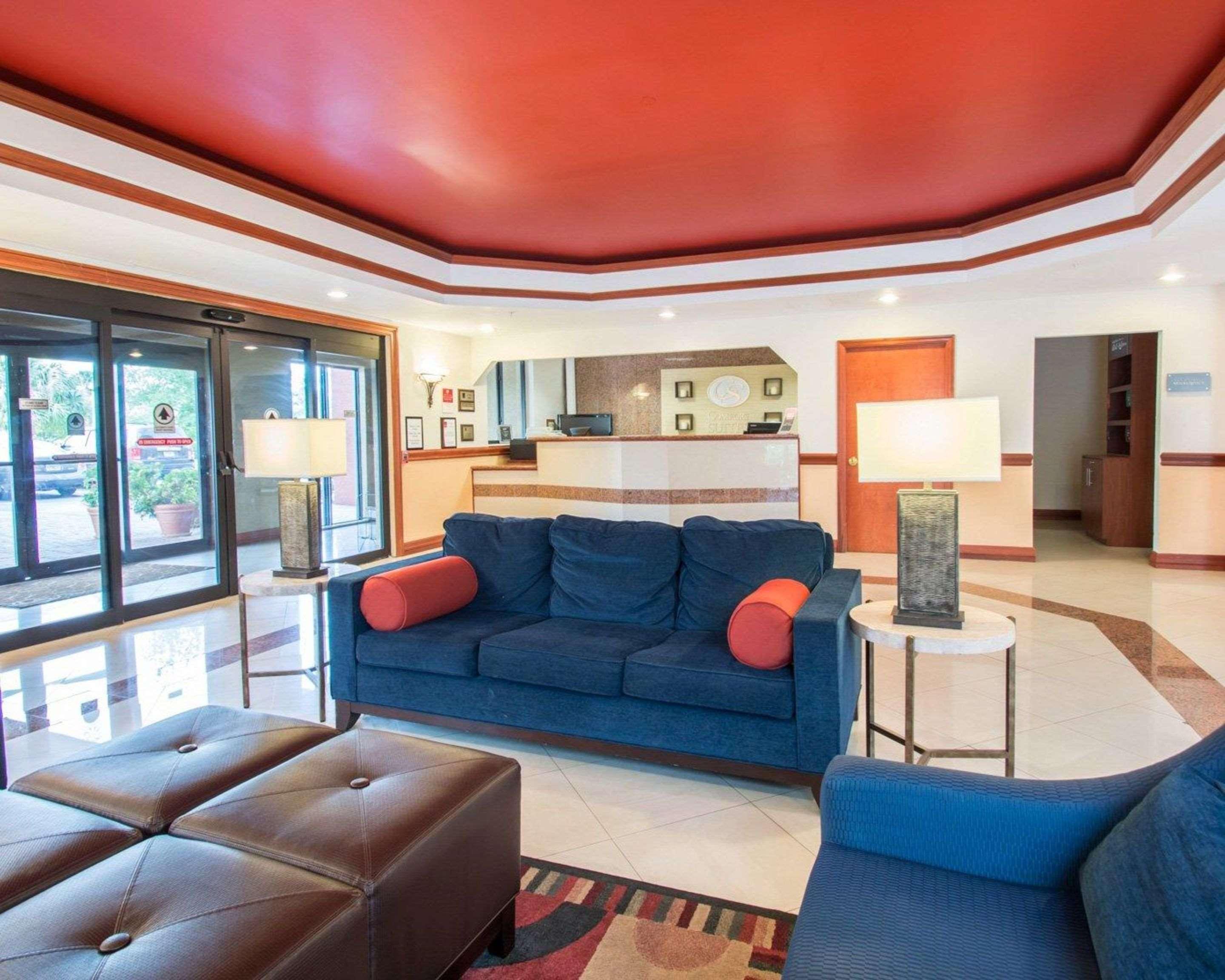 Comfort Suites Fort Pierce I-95 Екстер'єр фото