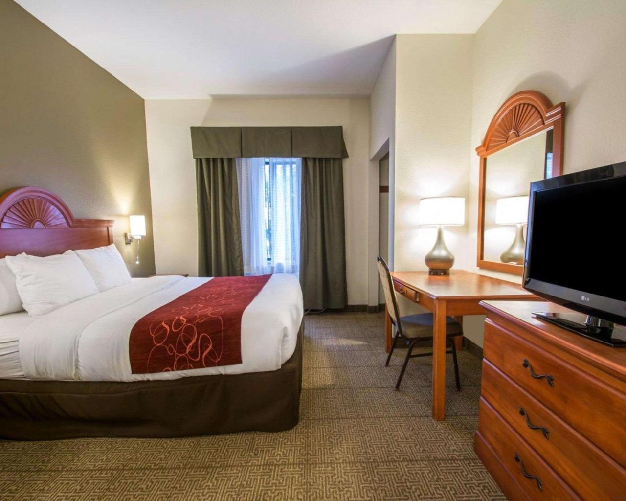 Comfort Suites Fort Pierce I-95 Екстер'єр фото